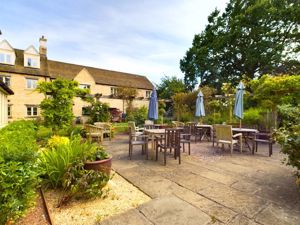 Patio/Garden - click for photo gallery